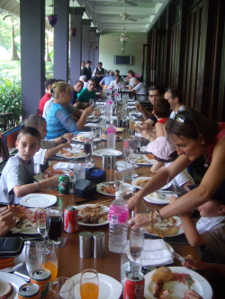 une impressionnante tablée !!